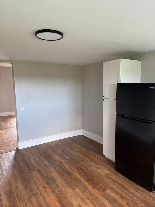 Foto del edificio - 4215 Pearsall Rd