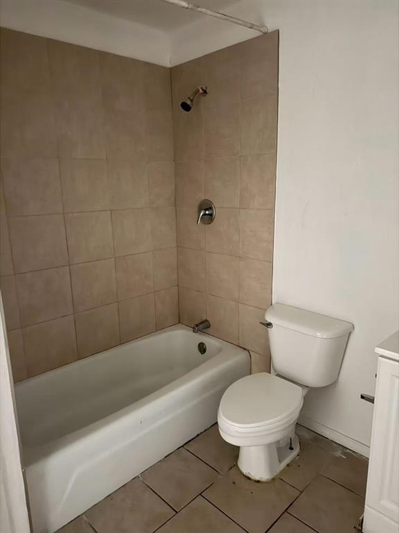 Foto del edificio - 1006 N Meadows Dr