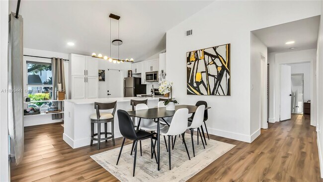 Building Photo - 651 Shiloh Terrace