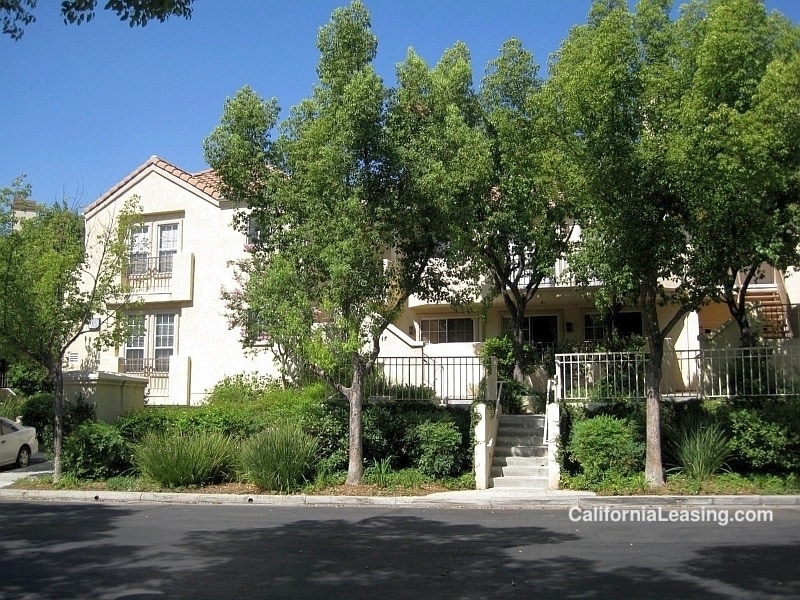 24107 Del Monte Dr Unit 18, Valencia, CA 91355 Apartment for Rent in