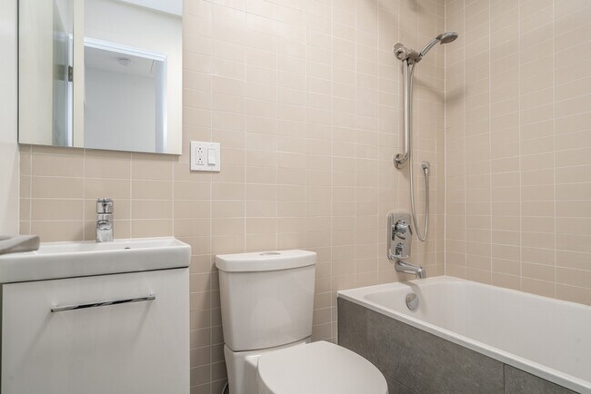 Foto del edificio - 321 E 22nd St