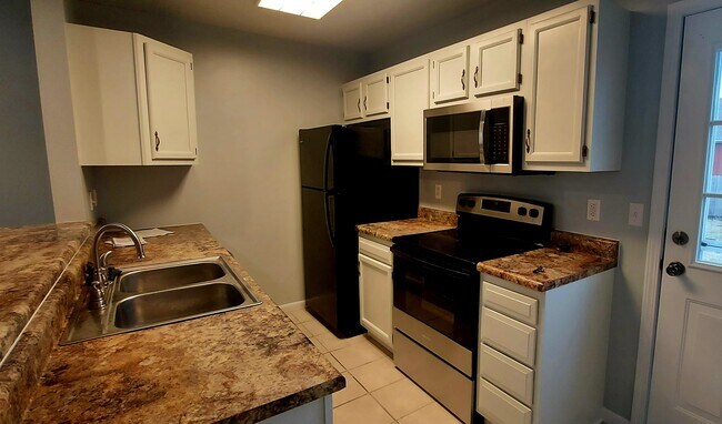 Foto del edificio - 2610 Northampton Dr