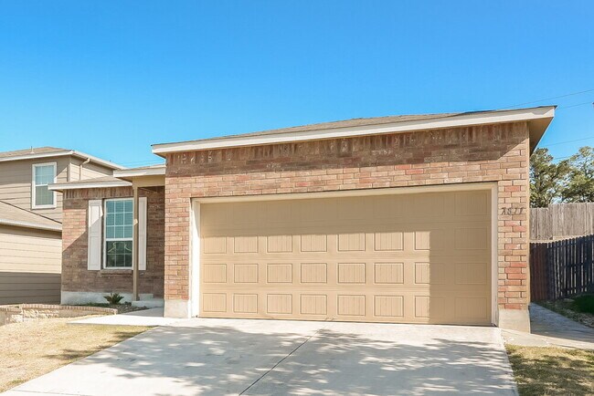 Building Photo - 7811 Paraiso Crest