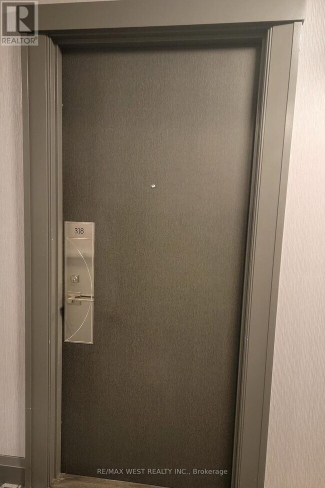 Building Photo - 3600 Hwy 7 W