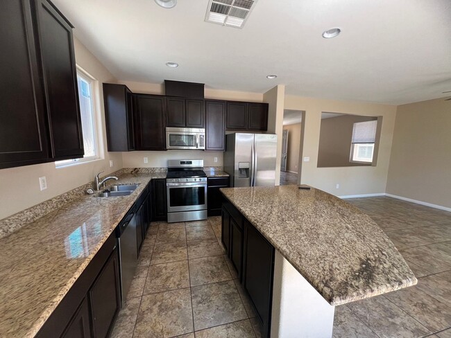 Building Photo - 4849 Diamond Estates Ct