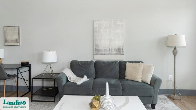 Building Photo - 14041 Hyatt Rd