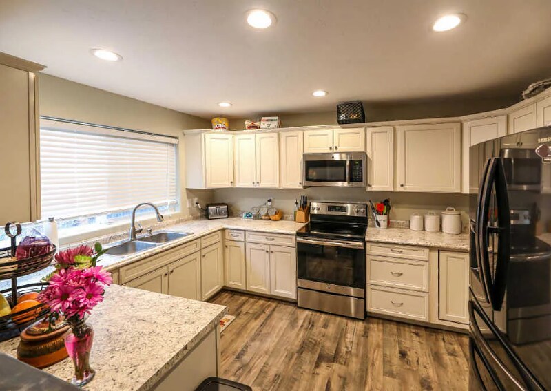 Foto principal - 812 12th Ave W