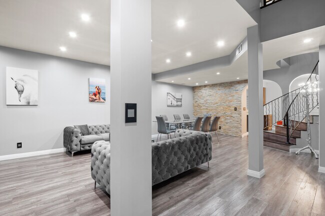 Living room - 4711 Colfax Ave