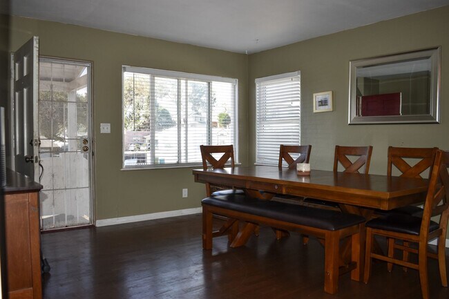 Building Photo - Family-Friendly 3BR/2BA with Gazebo, Plays...