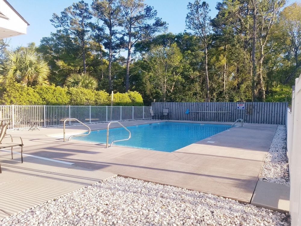 Building Photo - CORAL RIDGE