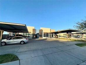 Building Photo - 16 Cathedral Hl