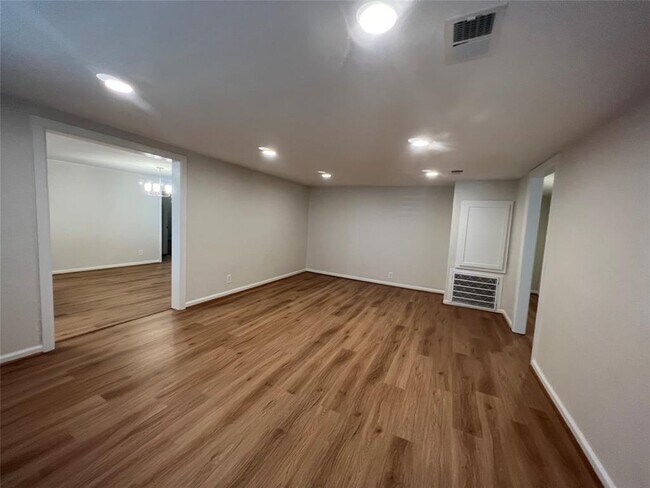 Foto del edificio - 902 N Hackberry St