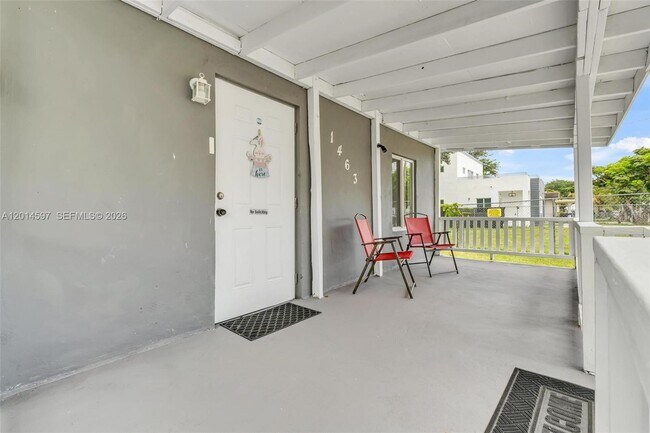 Foto del edificio - 1463 NW 70th St