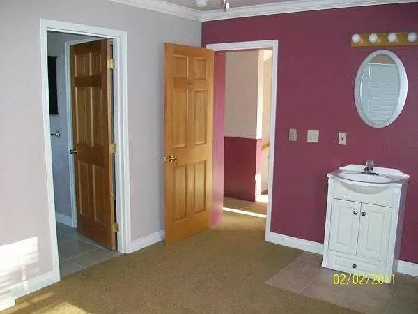 Building Photo - 3608 NE 44th St