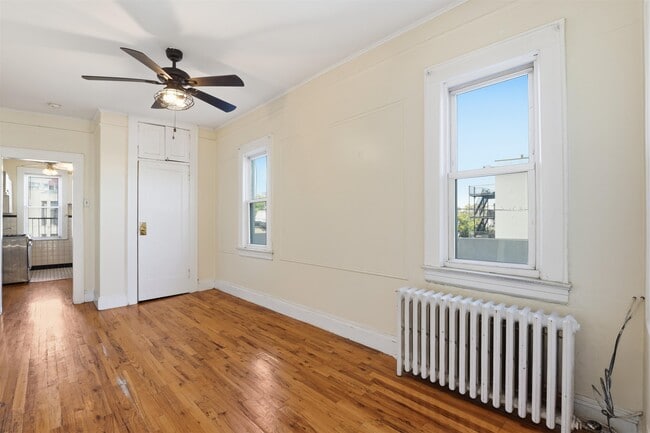 Foto del edificio - 532 Adams St