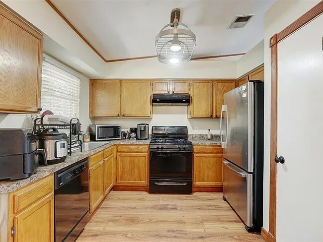 Foto del edificio - 1905 Copperlilly Cove