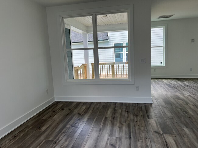 Foto del edificio - 1009 Broadbridge Ln