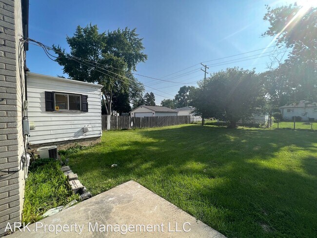Foto del edificio - 3 br, 1.5 bath House - 32348 Ruehle