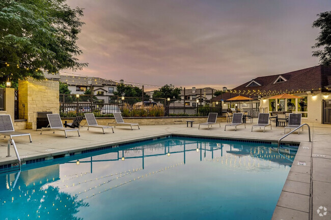 Building Photo - Village Creek Apartments