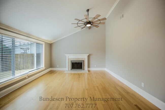 Foto del edificio - 746 Bonnie Ave