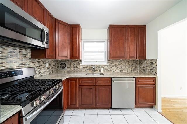 Foto del edificio - 178 W 17th St