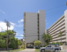 Building Photo - 1620 Ke’eaumoku St