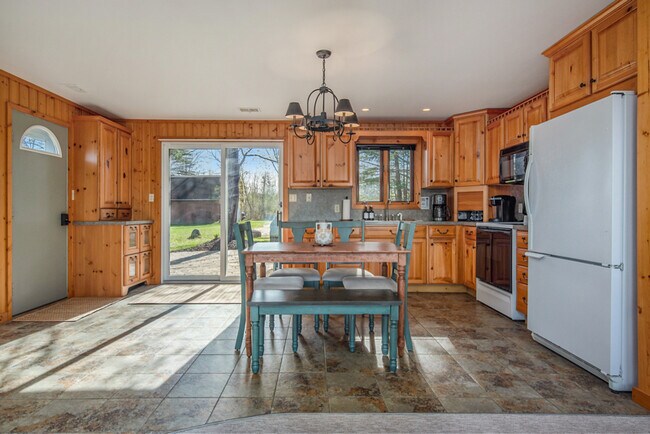 Foto del edificio - 2120 Walleye Ln