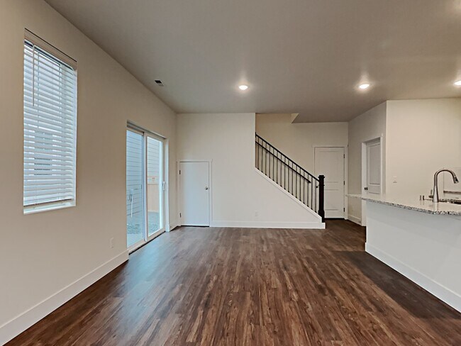 Foto del edificio - 33108 Ten Trails Parkway SE