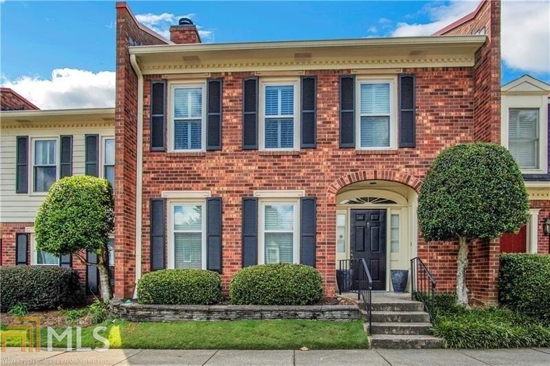 Foto principal - 14 Stratford Hall Pl NE