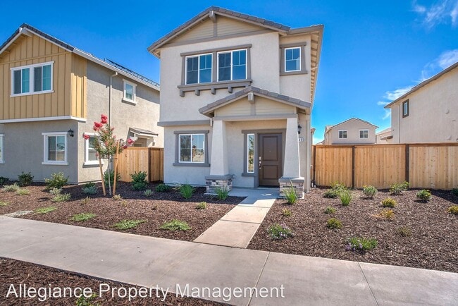 Building Photo - 3 br, 2 bath House - 1049 San Anselmo Ln
