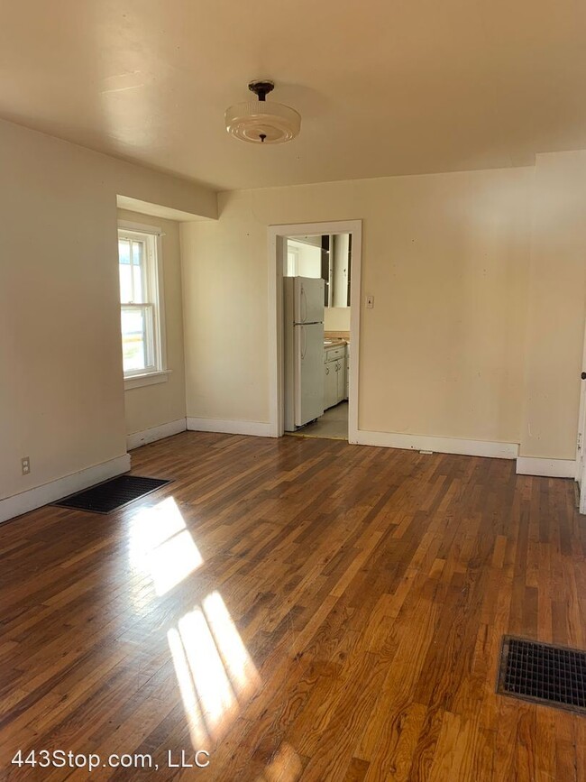 Building Photo - 2 br, 1 bath House - 1515 Calhoun St