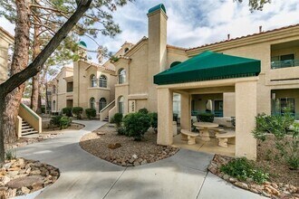 Building Photo - 2251 Wigwam Pkwy