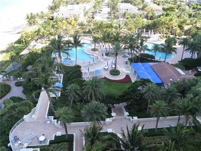 Foto del edificio - 3200 N Ocean Blvd