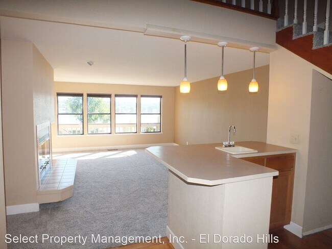 Building Photo - 3 br, 2 bath House - 3093 Cambridge Road