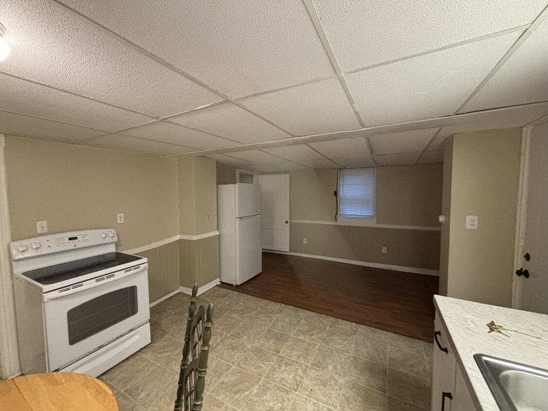 Foto principal - 318 N 41st St