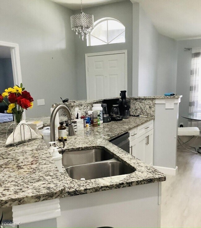 Building Photo - 3 br, 2 bath House - 5149 Willow Pond Rd W...