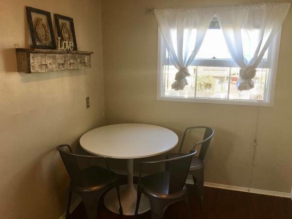Foto principal - 834 3rd St