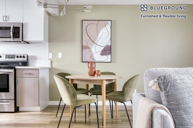 Foto del edificio - 407 N Broadway
