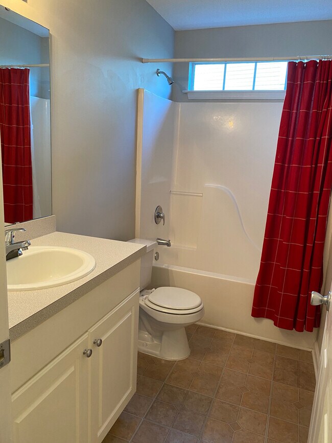 Building Photo - 164 Fair Haven Way