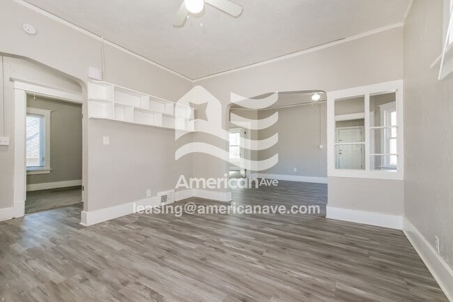 Building Photo - 3019 Corby St