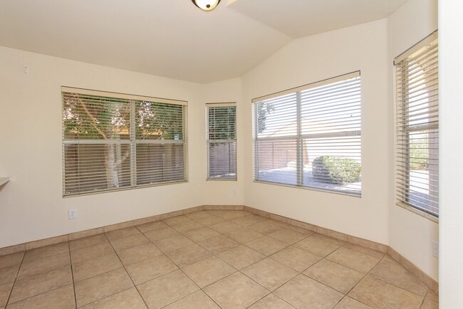 Building Photo - 9960 W Runion Dr