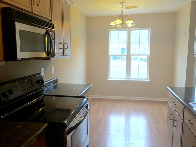 Foto del edificio - 4742 W Creek Mill Ct