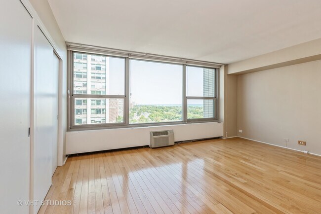 Building Photo - 3600 N Lake Shore Dr