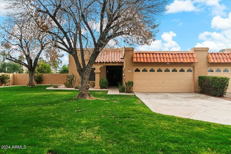 Primary Photo - 9179 E Winchcomb Dr