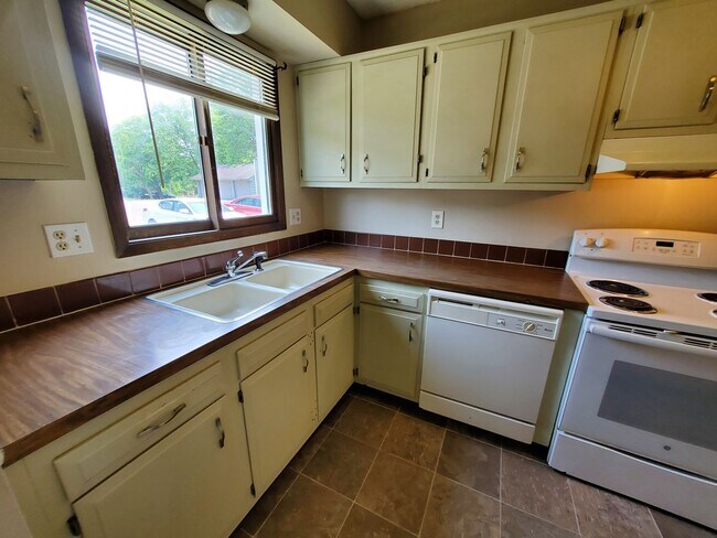 Foto del edificio - 3006 SE 20th St