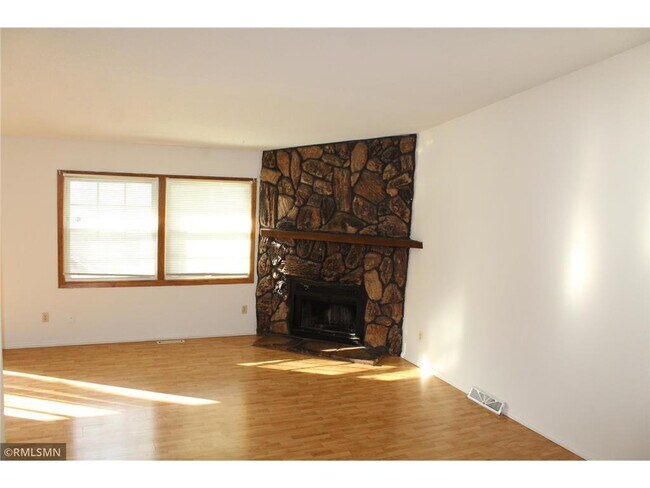 Building Photo - 6225-6229 Boone Ave N