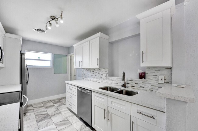 Foto del edificio - 5261 NW 11th St
