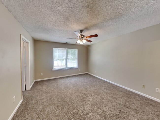Foto del edificio - 3455 Carriage Chase Rd