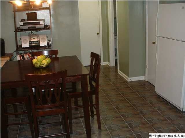 Primary Photo - 512 17th Ave NW