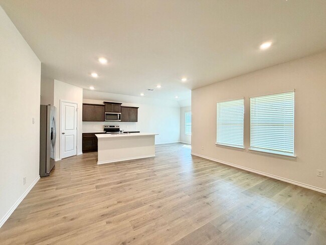 Foto del edificio - Brand New Home in the Creeks at Burnett Trail Community